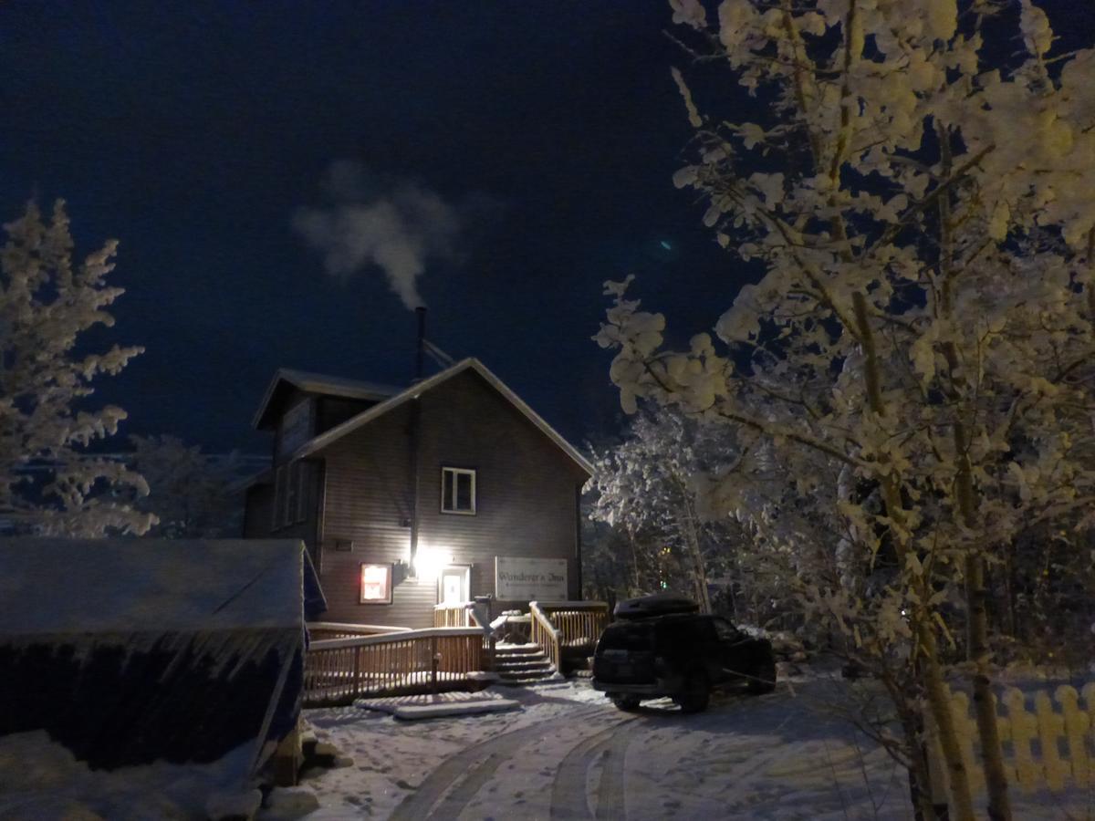 Wanderer'S Inn Backpackers Hostel Haines Junction Exterior photo