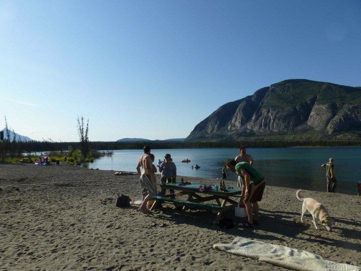 Wanderer'S Inn Backpackers Hostel Haines Junction Exterior photo